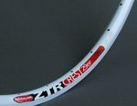 crest29erWhite_m.jpg